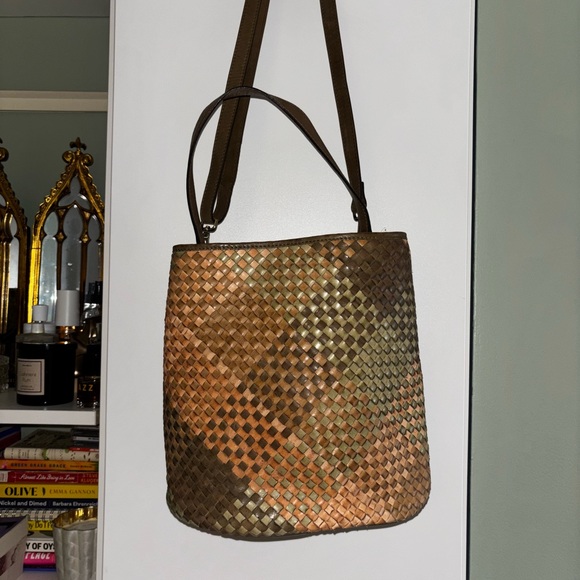 Woven Leather Bucket Bag - NWT - Picture 2 of 7